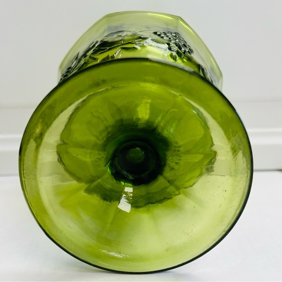 Vintage Indiana glass Grape Harvest footed compote dish in green. Mint cond - Picture 4 of 4